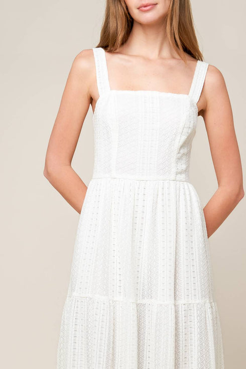 after-the-rain-white-lace-maxi-dress Flying Tomato-Sophia's Style-3